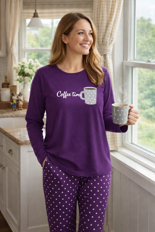 České dámské pyžamo s dlouhým rukávem a puntíky nápis COFFEE TIME