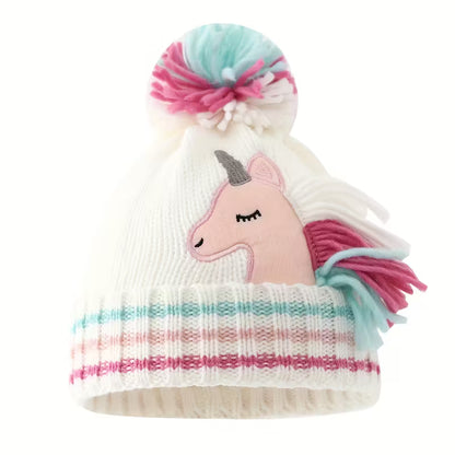 Bílá sada 3 ks –  pletená čepice s kresleným jednorožcem 🦄